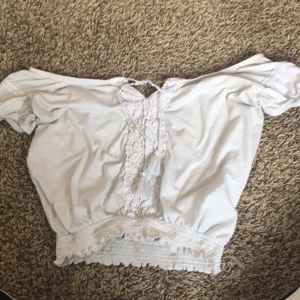 Crop top off the shoulder